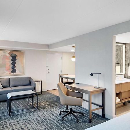 Homewood Suites By Hilton Toronto-Markham Bagian luar foto